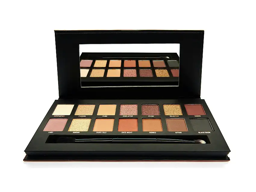 W7 Romanced Eyeshadow Palette 1 stk