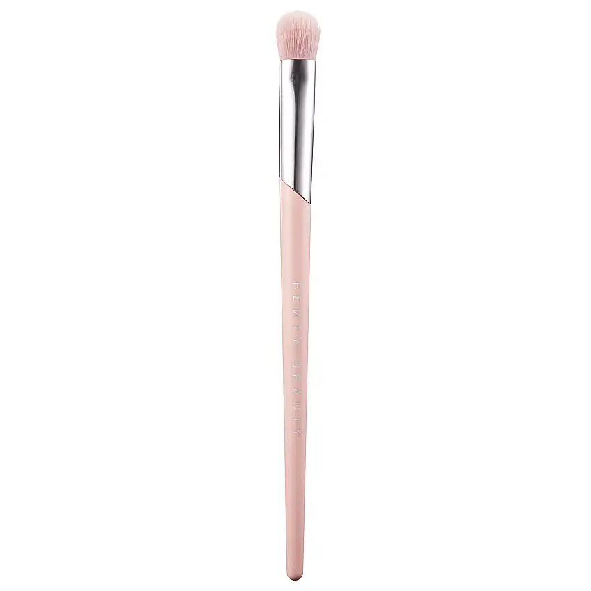 Fenty Beauty Plush Eyeshadow Brush 240
